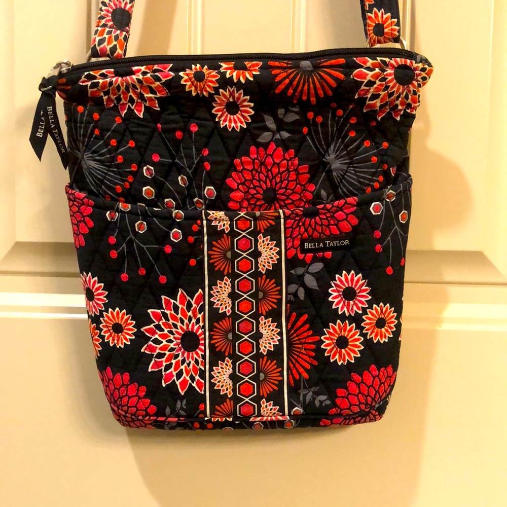 Crossover purse